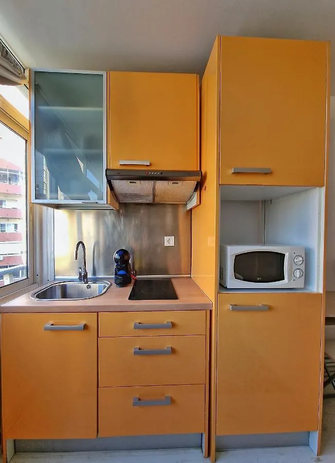 Confortable Apartamento En El Centro De Torremolinos Con Parking Apartment