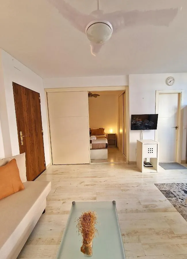 Appartamento Confortable Apartamento En El Centro De Torremolinos Con Parking