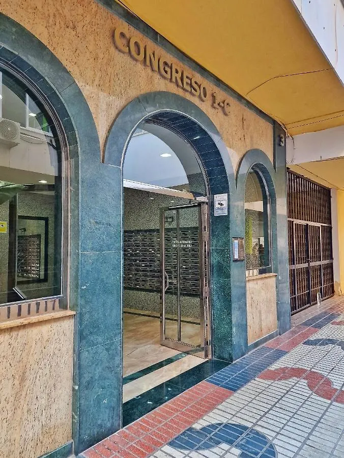 Confortable Apartamento En El Centro De Torremolinos Con Parking Apartment